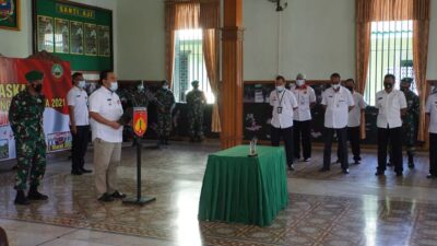 BUPATI APRESIASI SINERGITAS TNI-POLRI DALAM TMMD SENGKUYUNG TAHAP I TH 2021