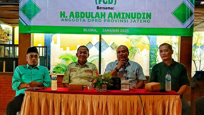 H. Abdullah Aminudin, anggota Komisi B DPRD Jawa Tengah gelar FGD bersama wartawan Blora.