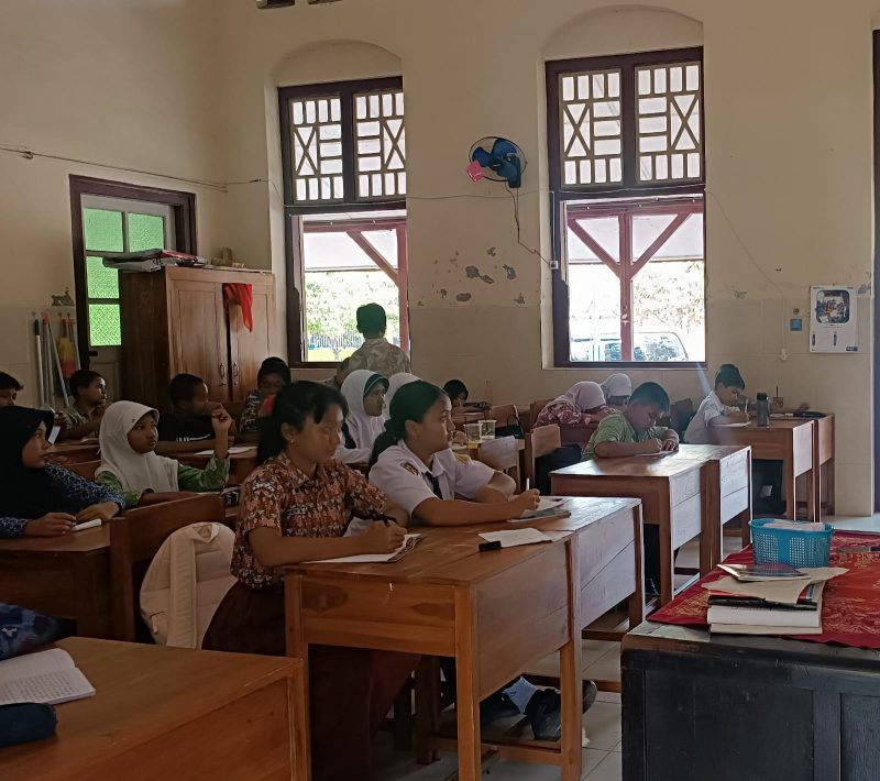 Pelajar SMP Negeri 1 Blora.