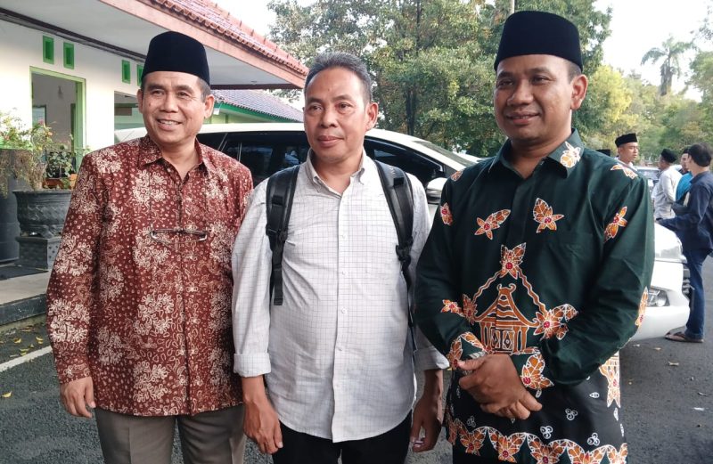 Prof. Dr. H. Musahadi, M.Ag., Ketua Umum Pengurus Wilayah Ikatan Alumni PMII (IKA PMII) Jawa Tengah bersama Ketua DPRD Blora, Mustopa.