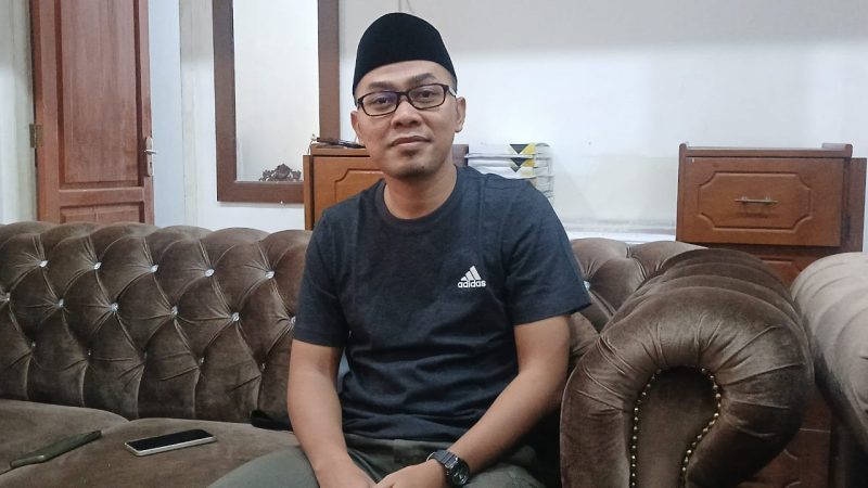 Wakil Ketua Komisi D DPRD Blora, Ahmad Fahim Mullaby ditemui diruang komisi.