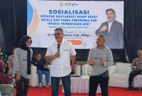 Anggota Komisi IX DPR RI, Edy Wuryanto saat melakukan sosialisasi Germas bersama Satker TBC dan ISPA oleh Direktorat Jenderal Penanggulangan penyakit Kementerian Kesehatan RI di Gedung SMP N 1 Todanan.