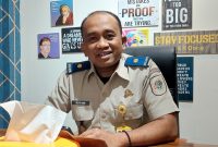Kepala Subbagian Tata Usaha BPN Blora, Elvyn Bina Eka Kusuma di kantornya.