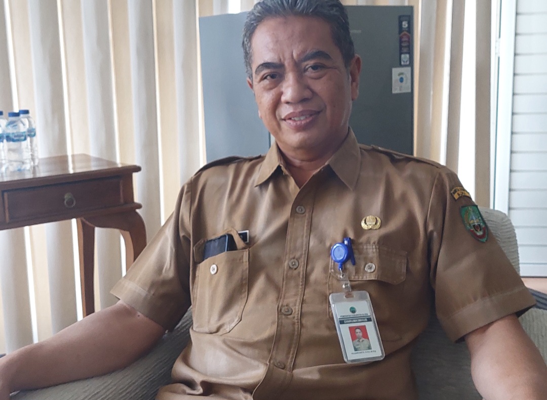 Kepala Dinas Perumahan, Permukiman, dan Perhubungan (Dinrumkimhub) Kabupaten Blora, Pujiriyanto di ruang kerjanya.